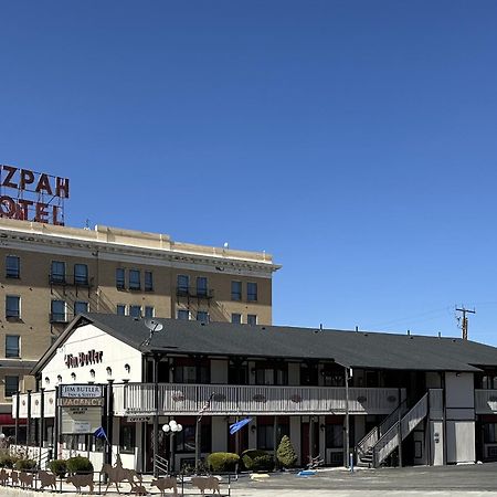 Jim Butler Inn & Suites Tonopah Bagian luar foto